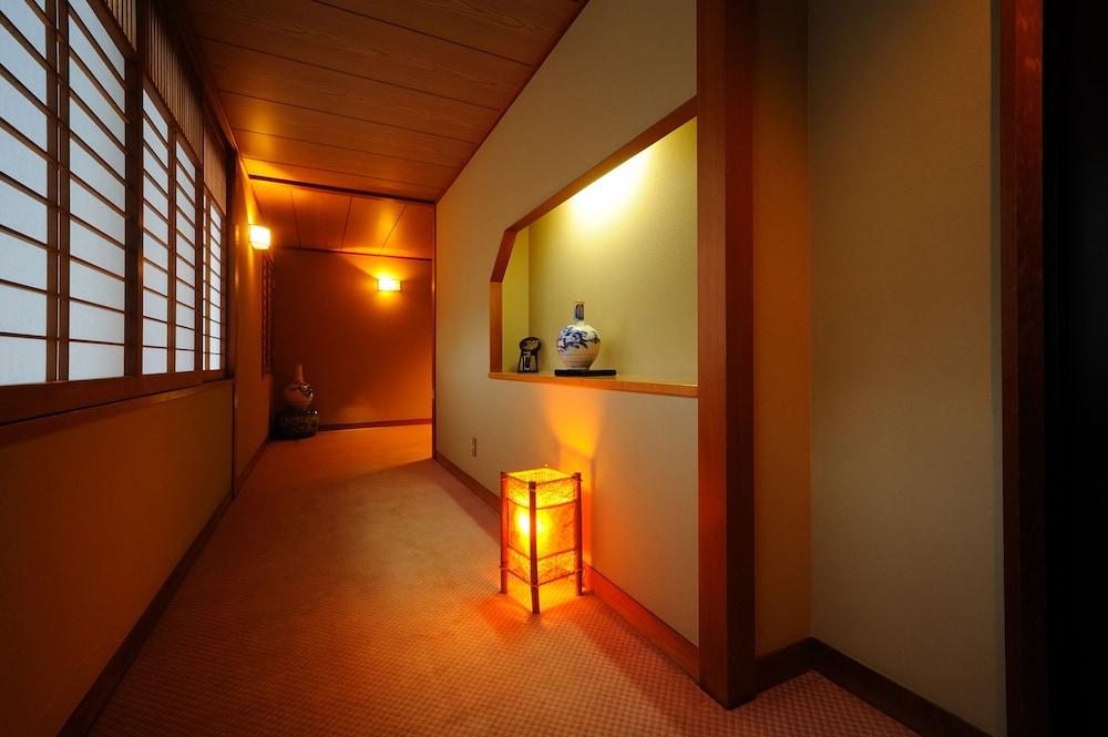Suzukiya Ryokan Shiroishi  Bagian luar foto